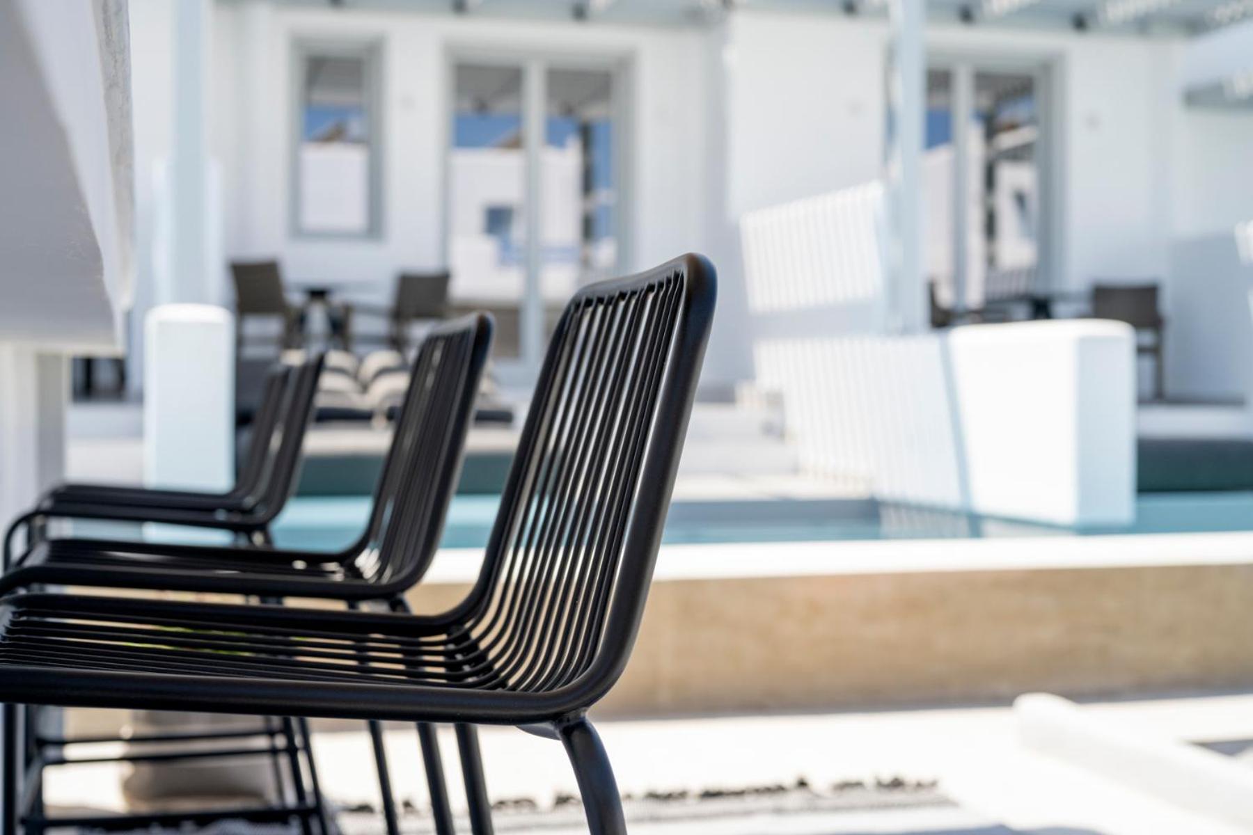 Quartano Suites By Heliessa, Adults Only Náousa Exterior photo