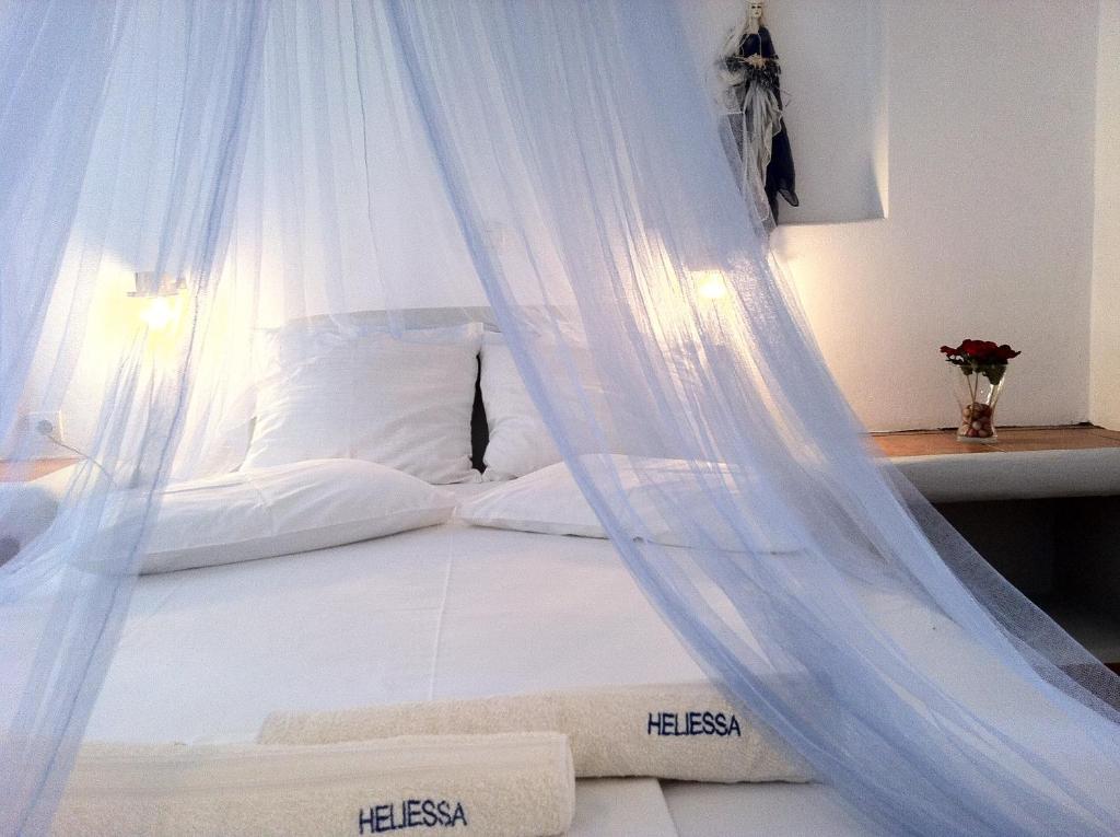 Quartano Suites By Heliessa, Adults Only Náousa Exterior photo