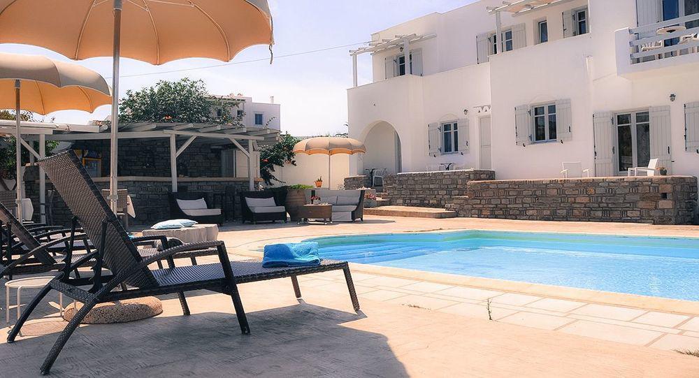 Quartano Suites By Heliessa, Adults Only Náousa Exterior photo